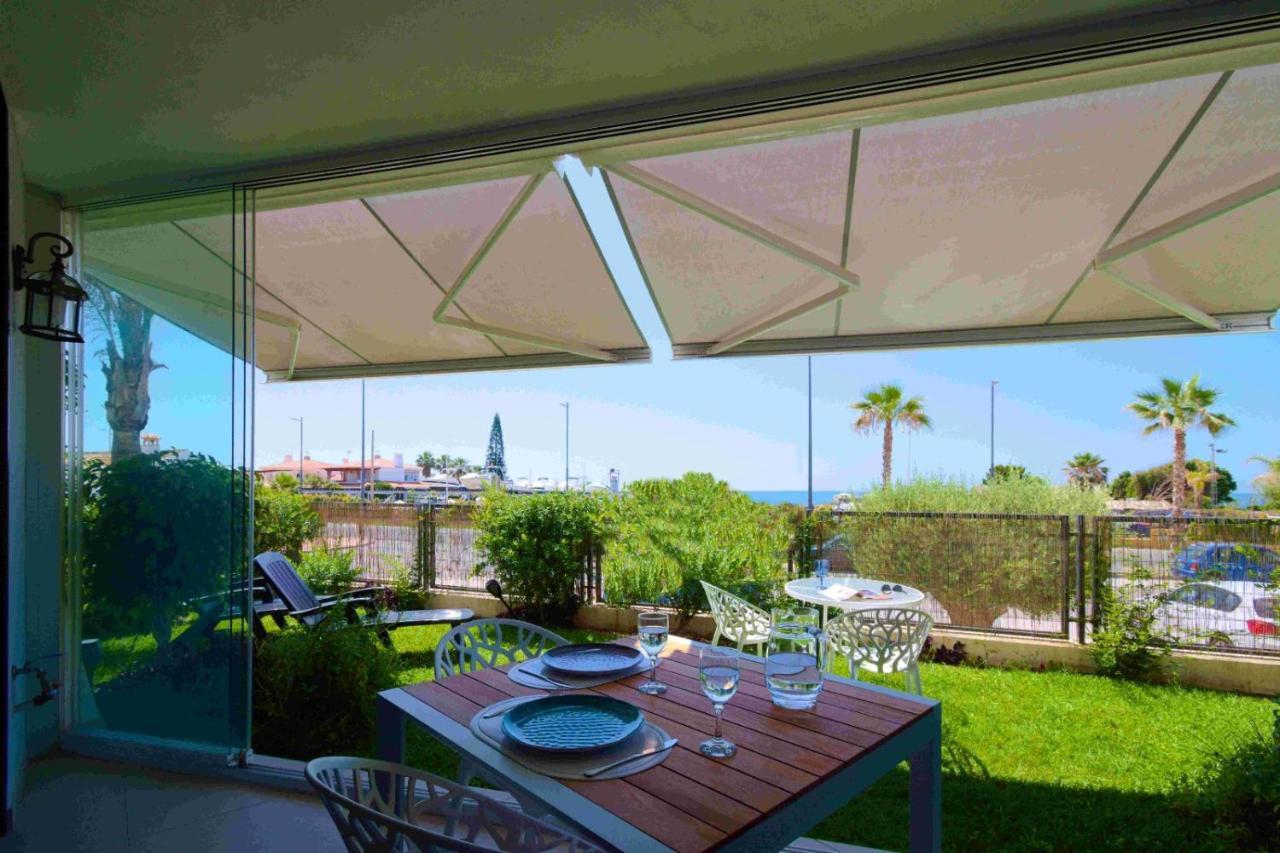 Apartamento Sealine Torrox Costa By The Beach Malaga Bagian luar foto